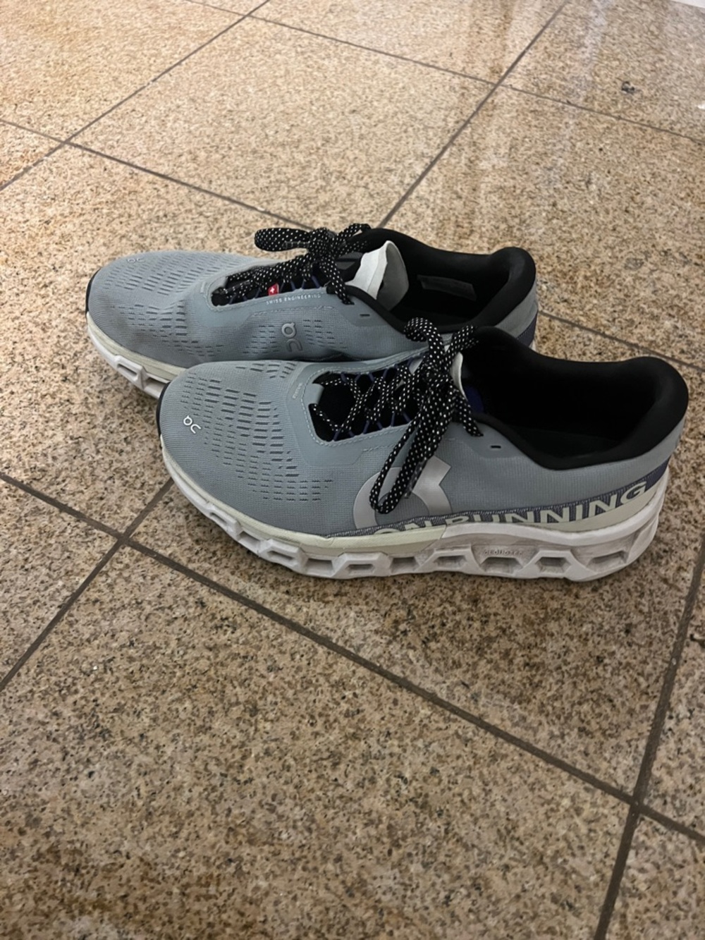 Women’s on cloud cloud monster Running Shoes - Lightweight Comfort